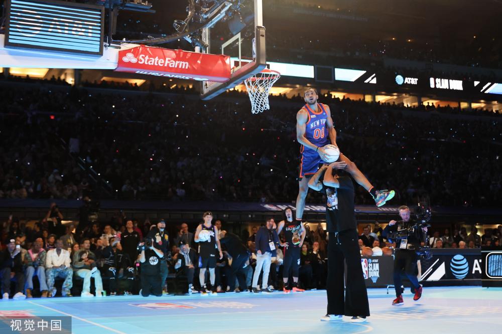 引欧洲球迷 引欧洲球迷