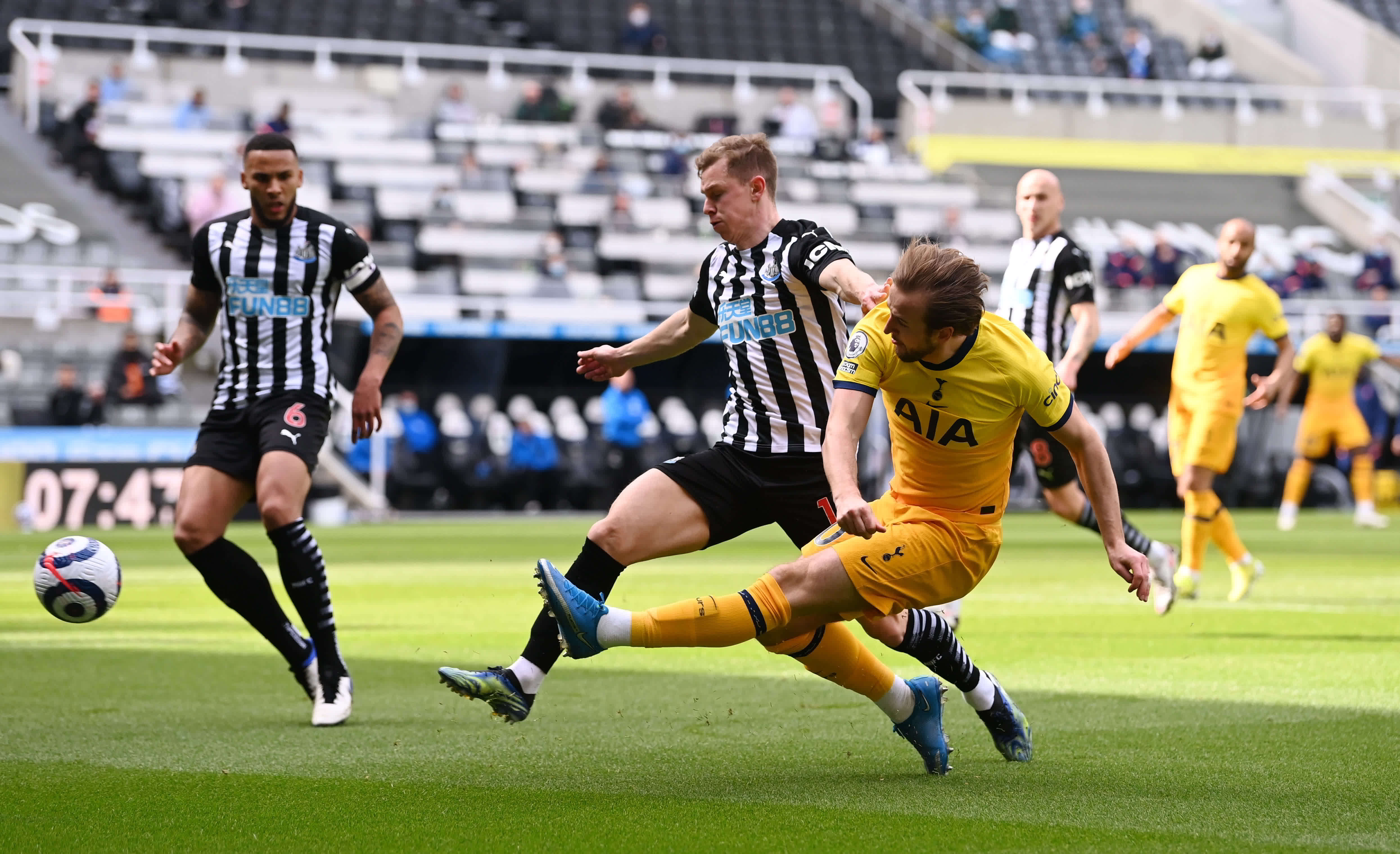 尽管他当时 尽管他当时